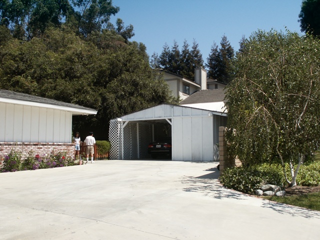 new construction garage 